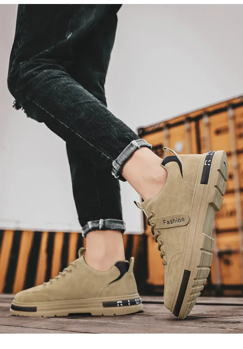 Wear resistant New BreathableWork Safety Shoes Trendy Versatile Comfortable Eva Insoles Rubber Upper shoes for men sneakers men